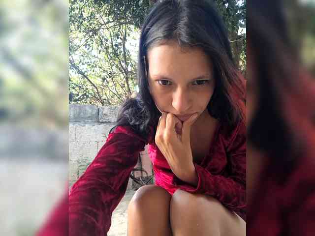 Esmeralda-2petit webcam