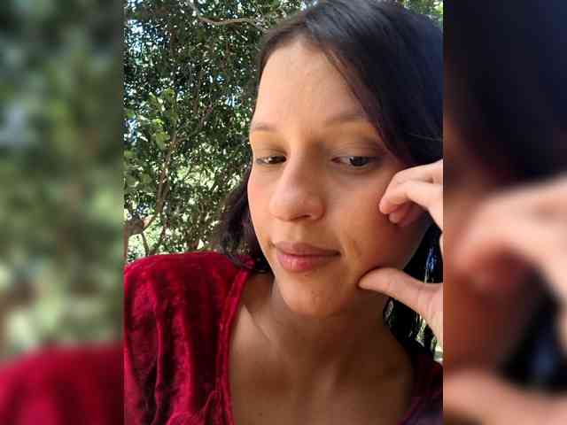 Esmeralda-2petit webcam