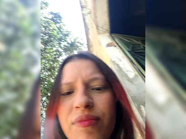 Esmeralda-2petit webcam