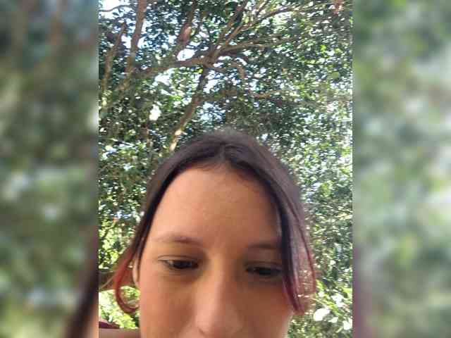 Esmeralda-2petit webcam