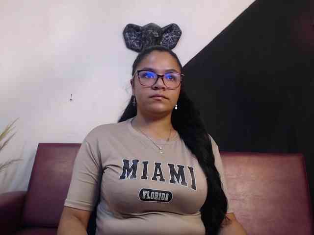 Isabel-Cortez webcam