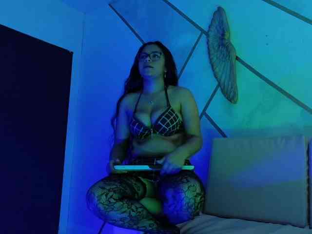 Isabel-Cortez webcam