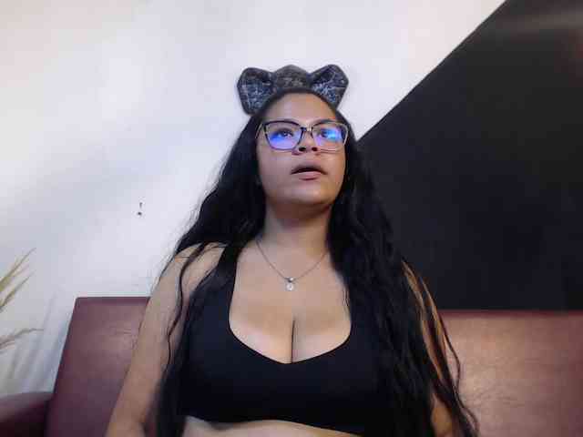 Isabel-Cortez webcam