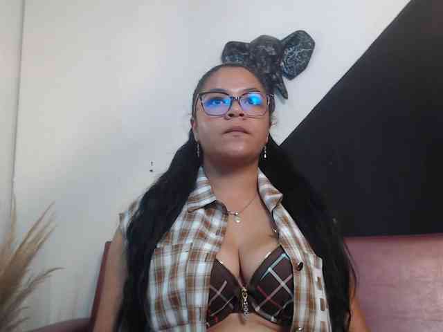 Isabel-Cortez webcam