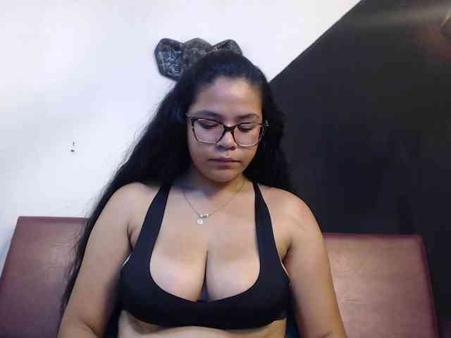 Isabel-Cortez webcam