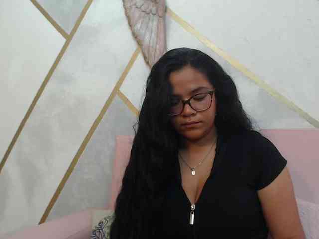 Isabel-Cortez webcam