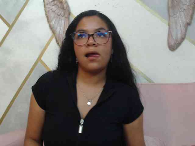 Isabel-Cortez webcam