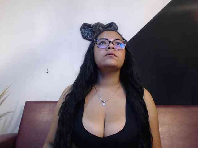 Isabel-Cortez webcam