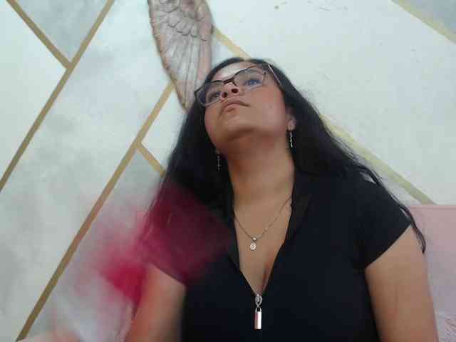 Isabel-Cortez webcam