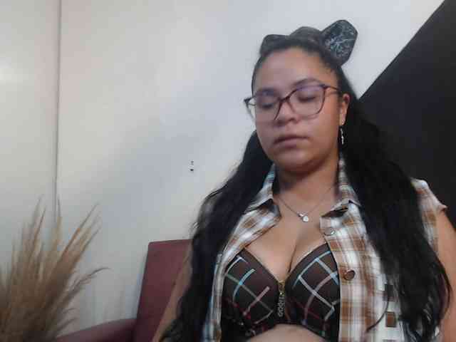 Isabel-Cortez webcam