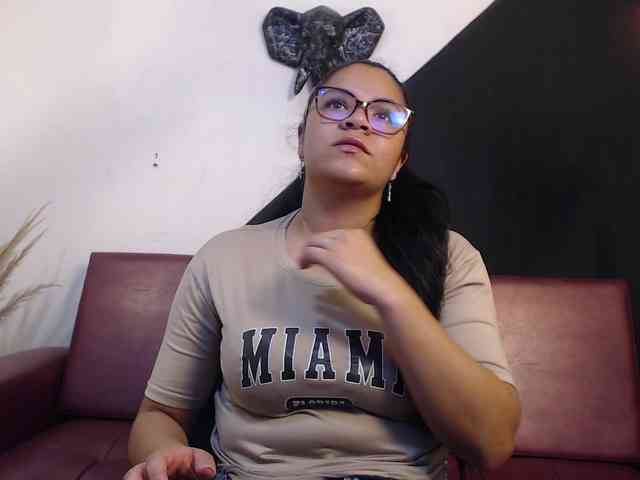 Isabel-Cortez webcam