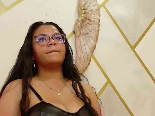 Isabel-Cortez webcam