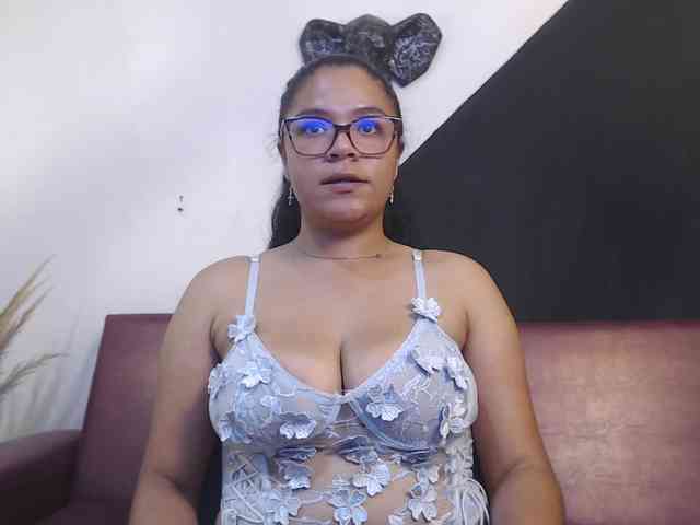 Isabel-Cortez webcam