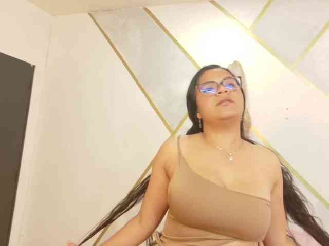 Isabel-Cortez webcam