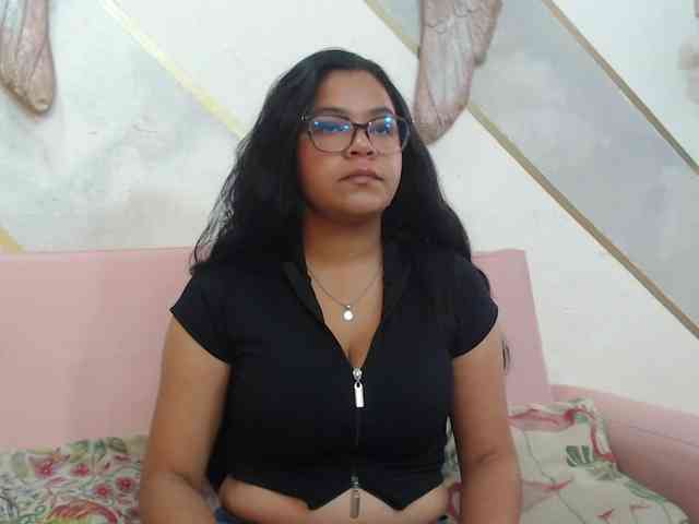 Isabel-Cortez webcam