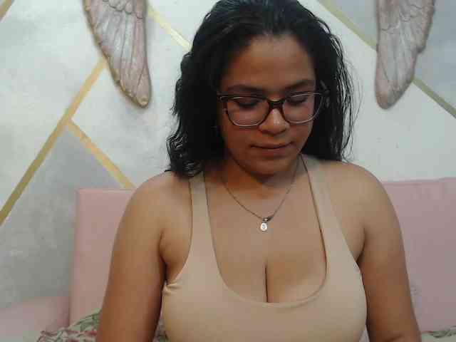 Isabel-Cortez webcam