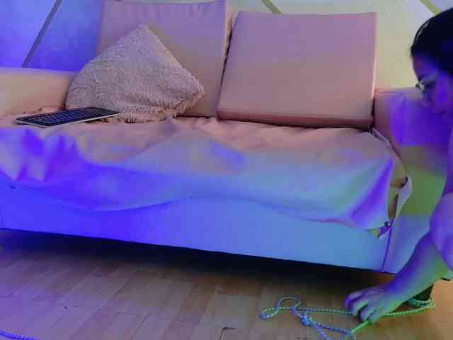 Isabel-Cortez webcam