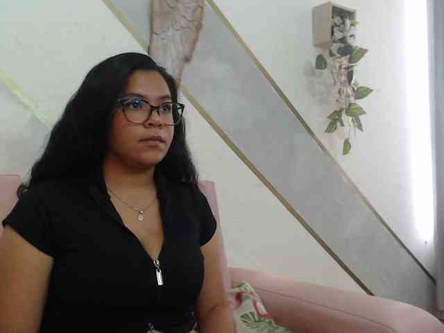 Isabel-Cortez webcam