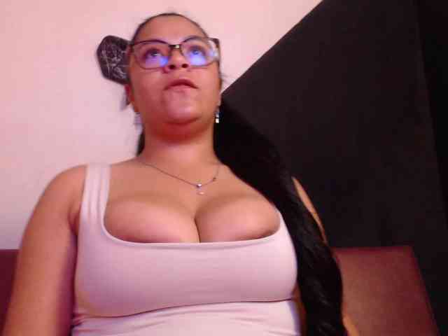 Isabel-Cortez webcam