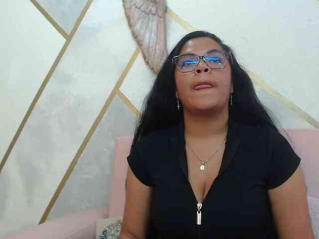 Isabel-Cortez webcam