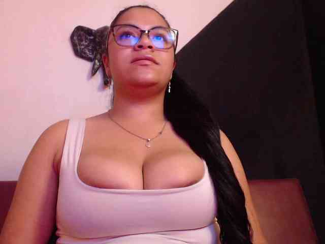 Isabel-Cortez webcam