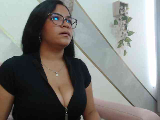 Isabel-Cortez webcam