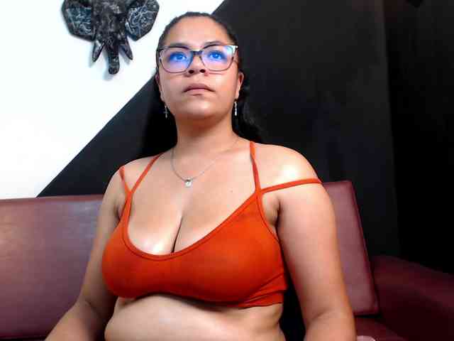 Isabel-Cortez webcam