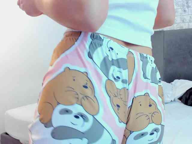 Marian-Monrroe webcam