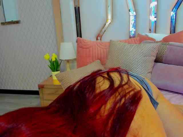 victoriaarousse25 webcam