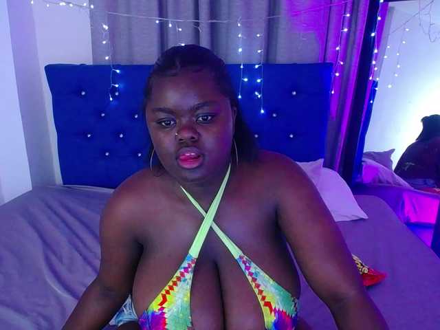 neighbor-ebony's BongaCams show and profile