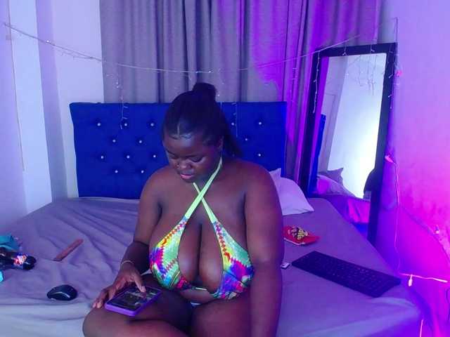 neighbor-ebony's BongaCams show and profile