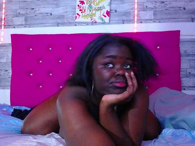 neighbor-ebony's BongaCams show and profile