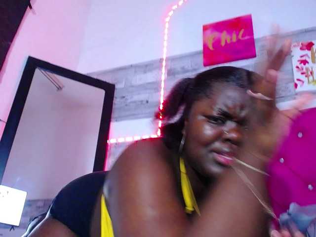 neighbor-ebony's BongaCams show and profile