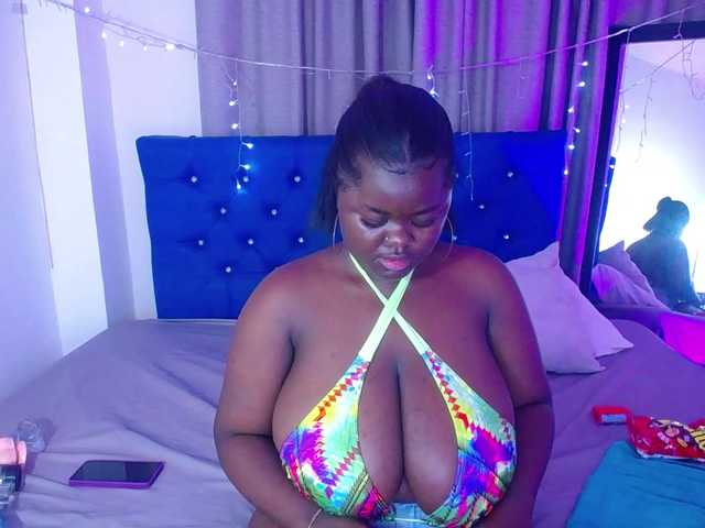 neighbor-ebony's BongaCams show and profile