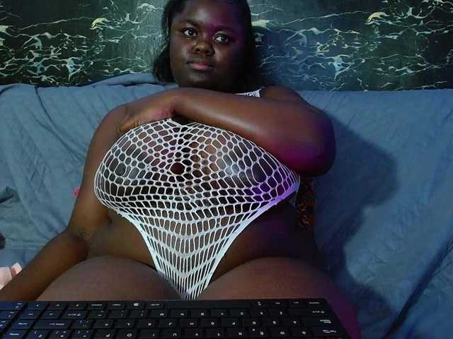 neighbor-ebony's BongaCams show and profile
