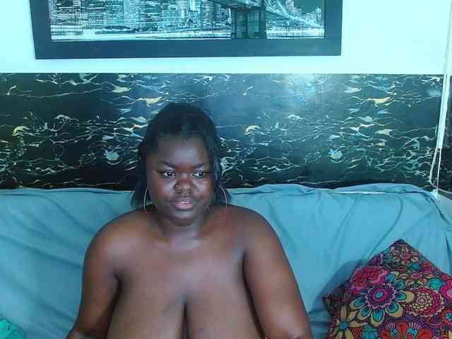 neighbor-ebony webcam