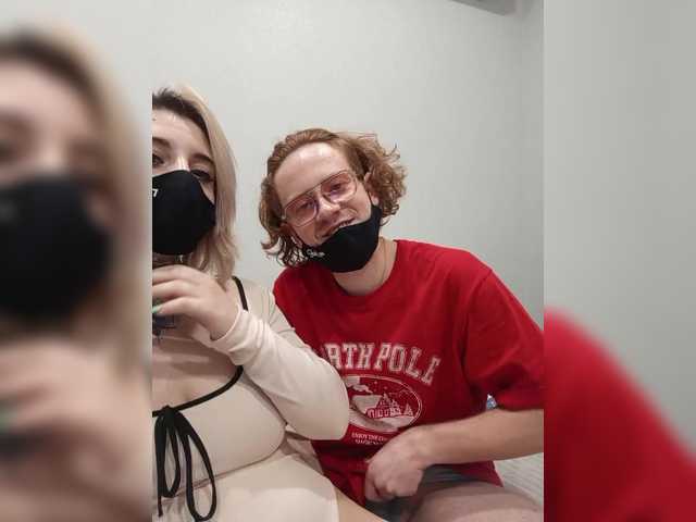 AllisonXAlfred's BongaCams show and profile