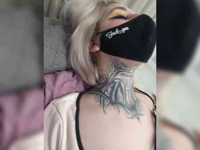 AllisonXAlfred webcam