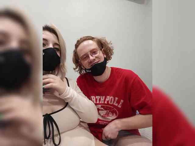 AllisonXAlfred webcam