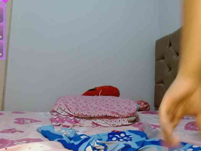 sexyluveviolet webcam