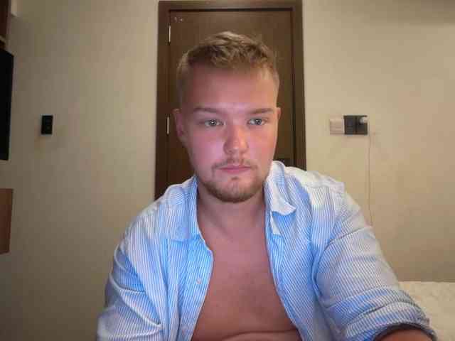 MaxLeman Live Webcam on BongaCams