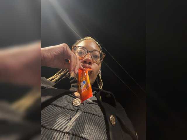 LexBright – webcam model profile photo