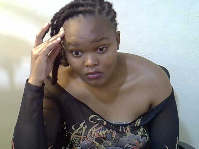 Sexytery's BongaCams show and profile