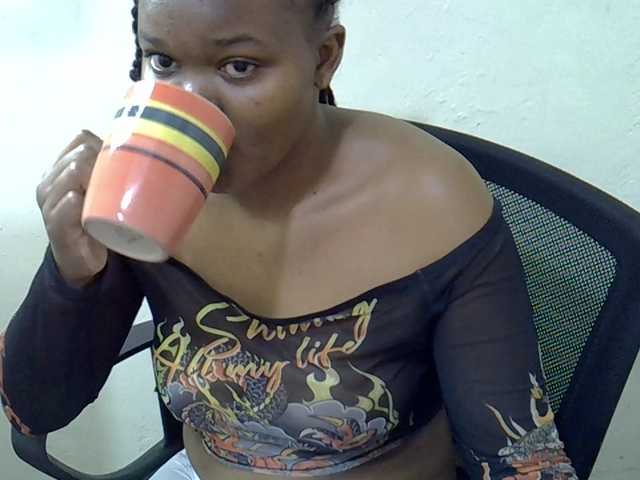 Sexytery's BongaCams show and profile