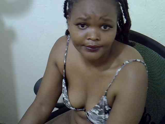 Sexytery Live Webcam on BongaCams