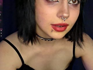 CatherynDowns Porn Show