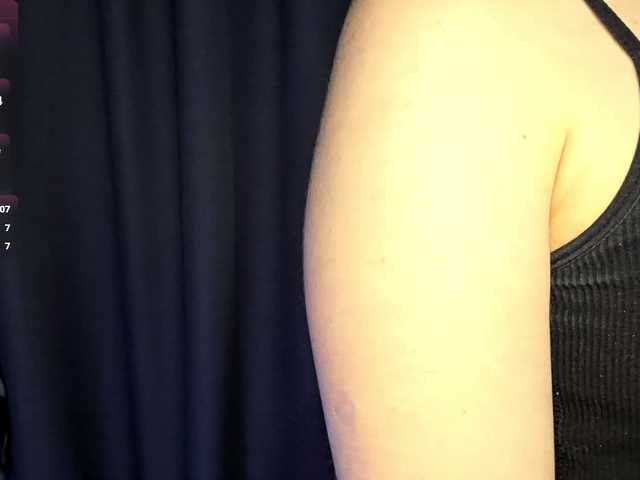 CatherynDowns's BongaCams show and profile