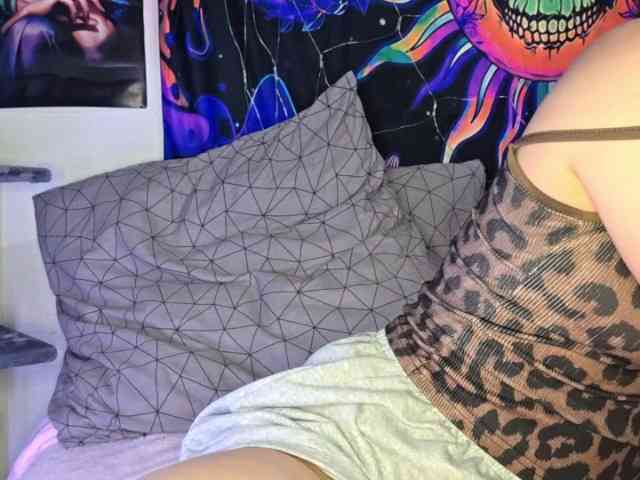 CatherynDowns webcam