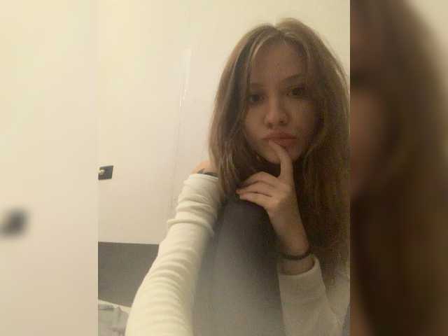 Live with Shnene1 on FliCam