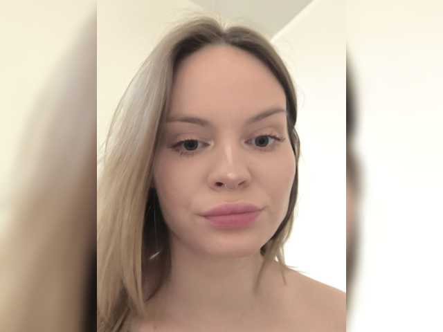 PregnantElf's Thumb Image